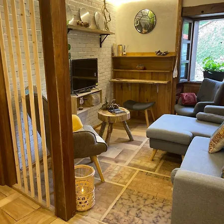 Chalet Casita Tanea Montana Y Cerca Del Mar En Cantabria Quintanilla