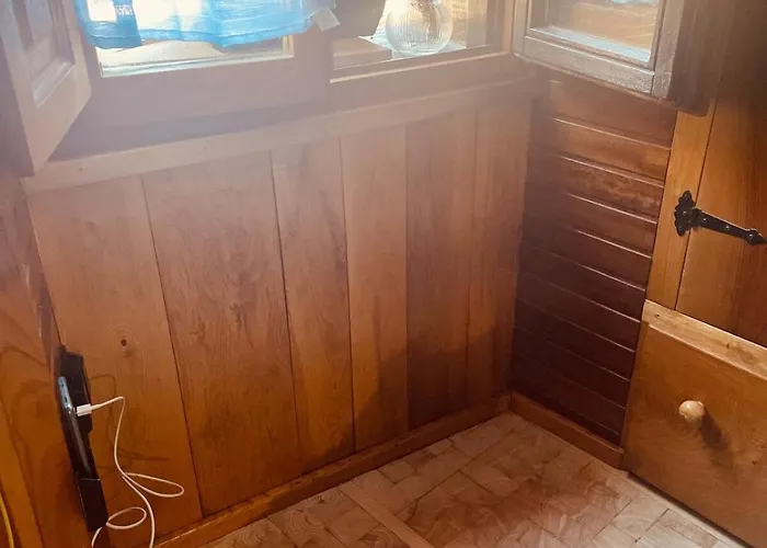 Casita Tanea Montana Y Cerca Del Mar En Cantabria Chalet Quintanilla