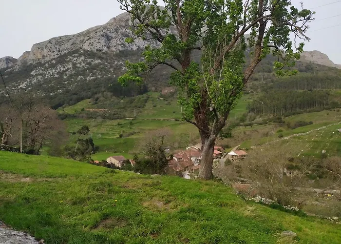 Casita Tanea Montana Y Cerca Del Mar En Cantabria Chalet Quintanilla