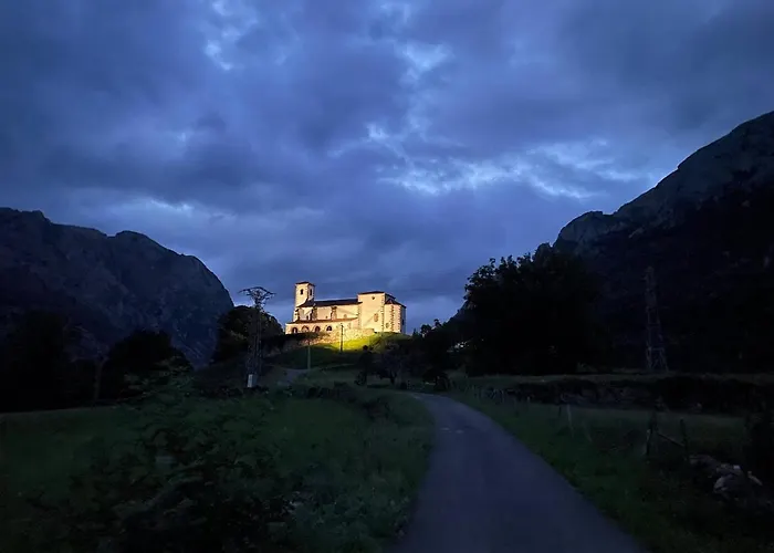 Casita Tanea Montana Y Cerca Del Mar En Cantabria * Quintanilla