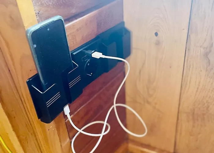 Casita Tanea Montana Y Cerca Del Mar En Cantabria Quintanilla