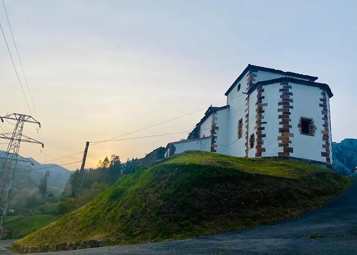 Casita Tanea Montana Y Cerca Del Mar En Cantabria Chalet