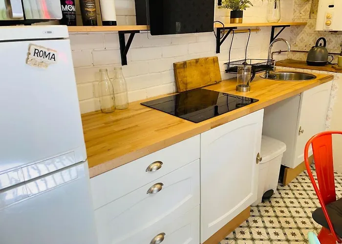 Casita Tanea Montana Y Cerca Del Mar En Cantabria Quintanilla